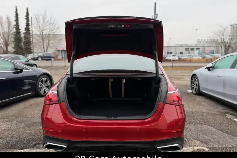 Mercedes-Benz E 220 (Clasa E) din 2023 cu 31.109 km - oferta MER184658 - foto 37