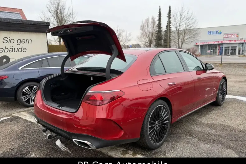 Mercedes-Benz E 220 (Clasa E) din 2023 cu 31.109 km - oferta MER184658 - foto 40