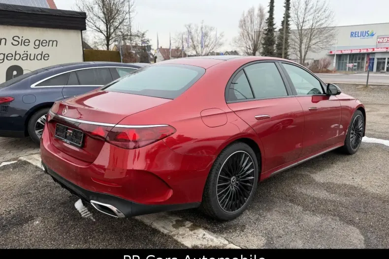 Mercedes-Benz E 220 (Clasa E) din 2023 cu 31.109 km - oferta MER184658 - foto 42