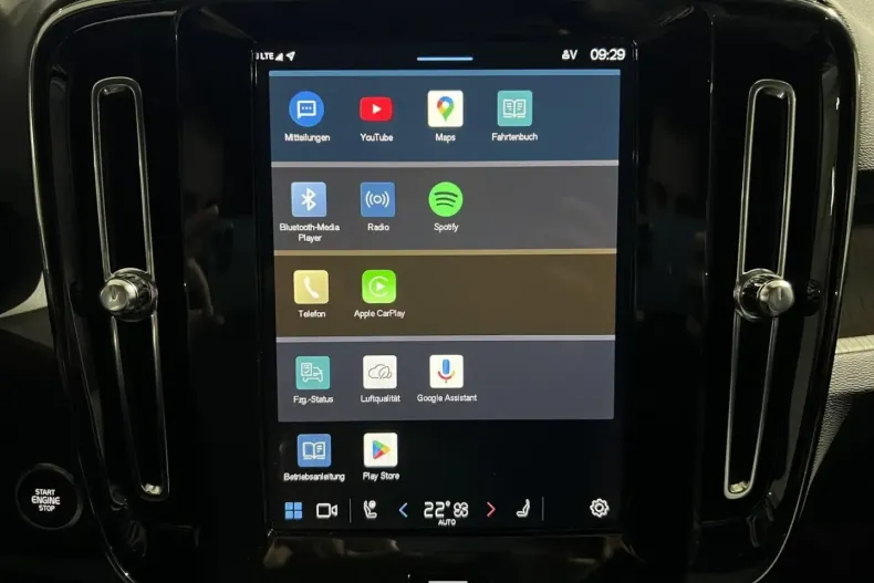 Volvo XC40 din 2024 cu 25.473 km - oferta VOL184659 - foto 26