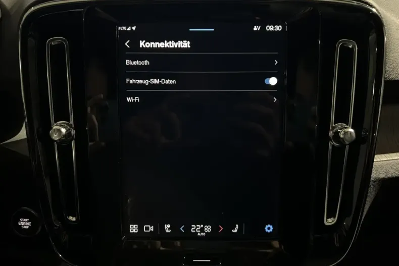 Volvo XC40 din 2024 cu 25.473 km - oferta VOL184659 - foto 30