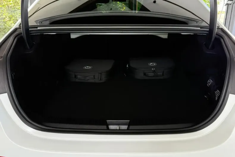 Mercedes-Benz E 53 AMG (Clasa E) din 2024 cu 9.000 km - oferta MER184660 - foto 30