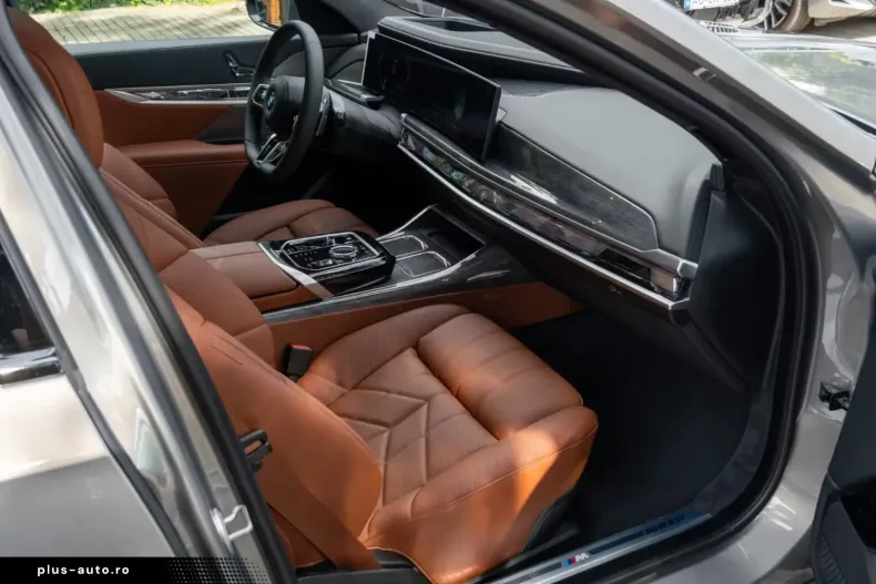 BMW 740 (Seria 7) din 2025 cu 9.200 km - oferta BMW184661 - foto 27