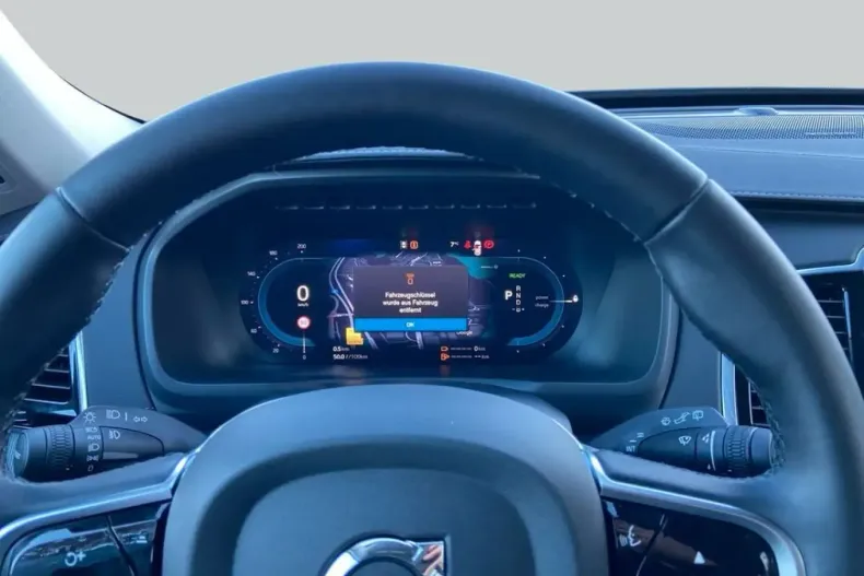 Volvo XC90 din 2024 cu 9.994 km - oferta VOL184678 - foto 14