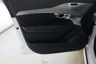 Volvo XC90 din 2024 cu 20.100 km - oferta VOL184679 - foto 10