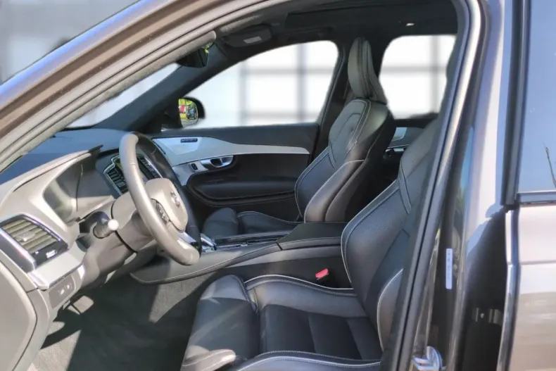 Volvo XC90 din 2024 cu 19.600 km - oferta VOL184680 - foto 10