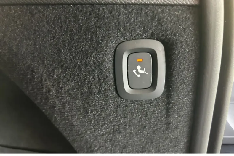 Volvo XC90 din 2024 cu 31.940 km - oferta VOL184682 - foto 19