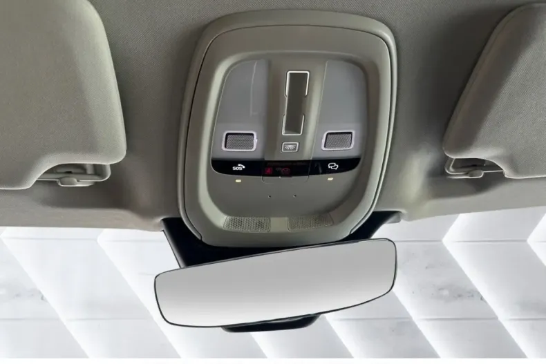 Volvo XC90 din 2024 cu 31.940 km - oferta VOL184682 - foto 25