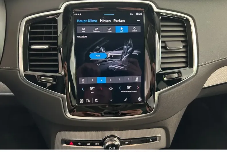 Volvo XC90 din 2024 cu 31.940 km - oferta VOL184682 - foto 32