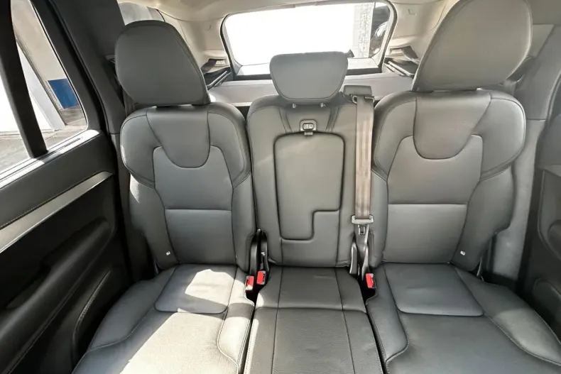 Volvo XC90 din 2024 cu 16.761 km - oferta VOL184683 - foto 25