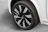 Volvo XC90 din 2024 cu 15.800 km - oferta VOL184684 - foto 6