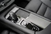 Volvo XC90 din 2024 cu 15.800 km - oferta VOL184684 - foto 16