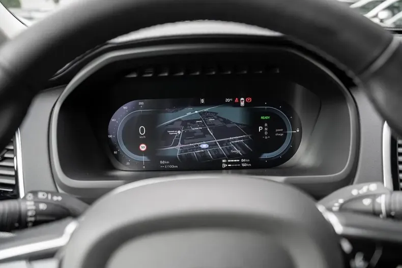 Volvo XC90 din 2024 cu 15.800 km - oferta VOL184684 - foto 18