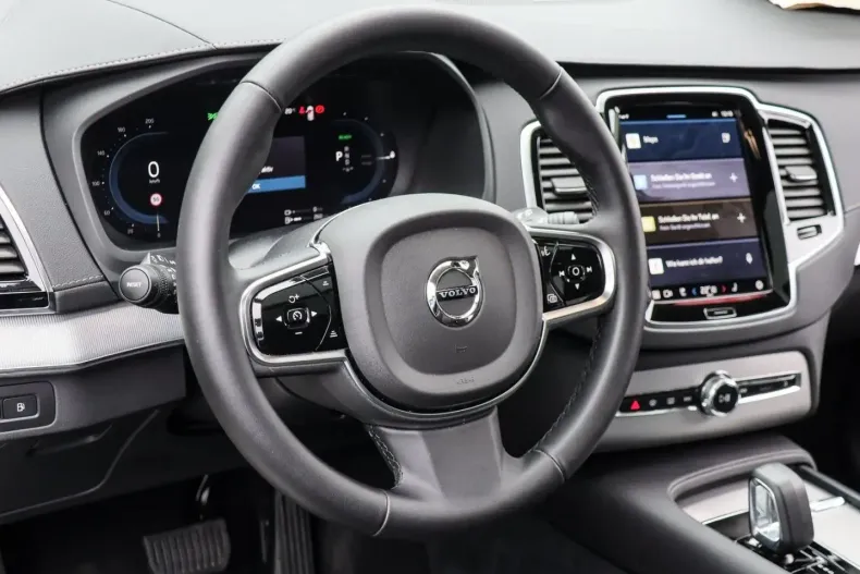 Volvo XC90 din 2024 cu 20.300 km - oferta VOL184685 - foto 10