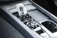 Volvo XC60 din 2024 cu 11.651 km - oferta VOL184686 - foto 13