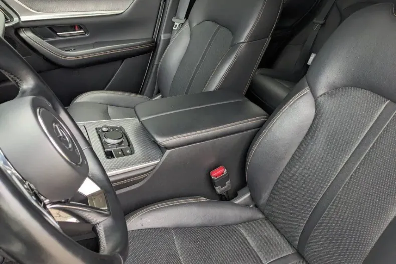 Mazda CX-60 din 2022 cu 85.190 km - oferta MAZ184687 - foto 16