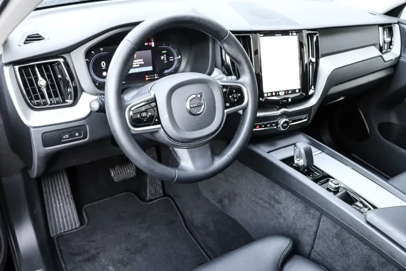 Volvo XC60 din 2025 cu 24.715 km - oferta VOL184689 - foto 4