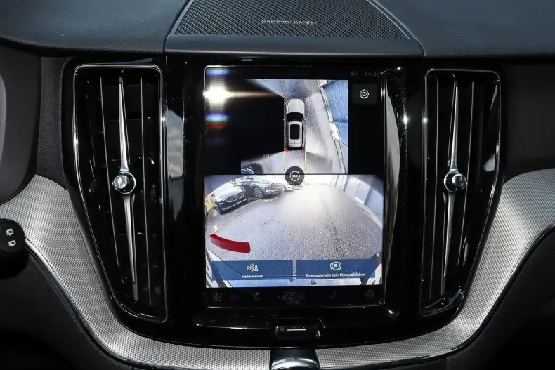 Volvo XC60 din 2025 cu 24.715 km - oferta VOL184689 - foto 9