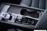 Volvo XC60 din 2024 cu 55.859 km - oferta VOL184690 - foto 19