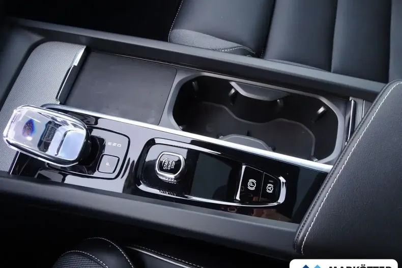 Volvo XC60 din 2024 cu 55.859 km - oferta VOL184690 - foto 19