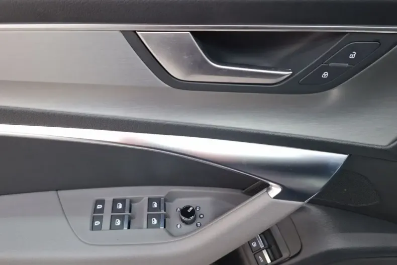 Audi A6 din 2022 cu 70.598 km - oferta AUD184713 - foto 7