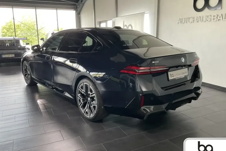 BMW 540 (Seria 5) din 2025 cu 23.700 km - oferta BMW184716 - foto 4