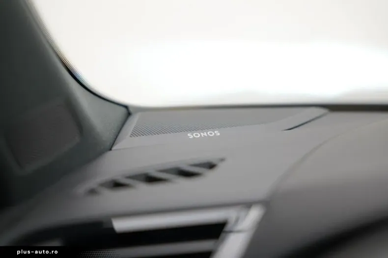 Audi RSQ3 din 2023 cu 11.300 km - oferta AUD184717 - foto 23