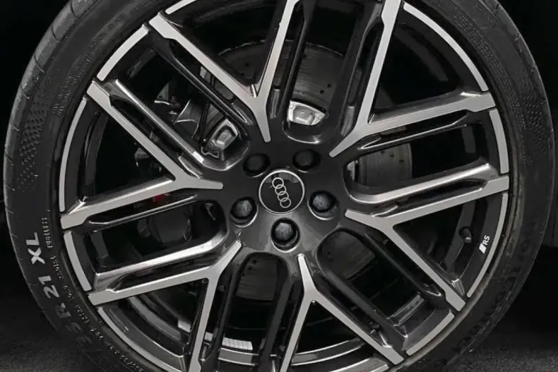 Audi RSQ3 din 2023 cu 39.500 km - oferta AUD184720 - foto 15