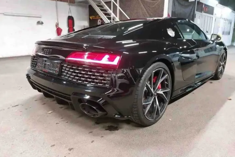 Audi R8 din 2024 cu 10.000 km - oferta AUD184722 - foto 2