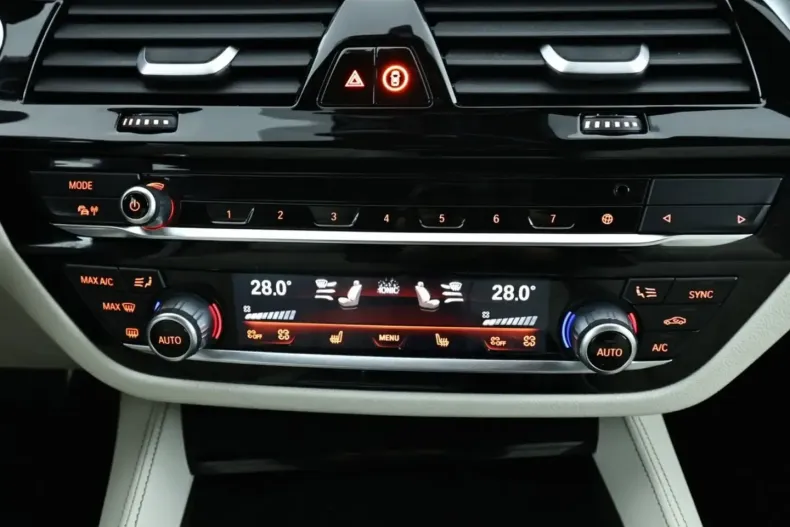 BMW 520 (Seria 5) din 2023 cu 87.780 km - oferta BMW184723 - foto 13