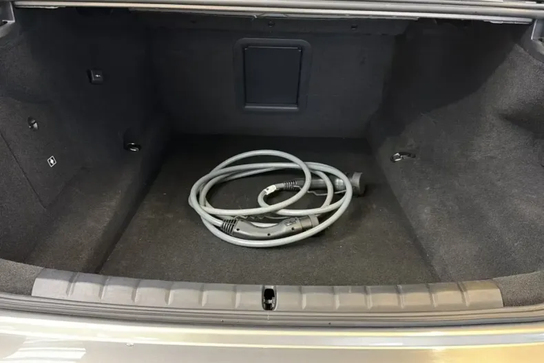 BMW 750 (Seria 7) din 2024 cu 39.072 km - oferta BMW184724 - foto 6