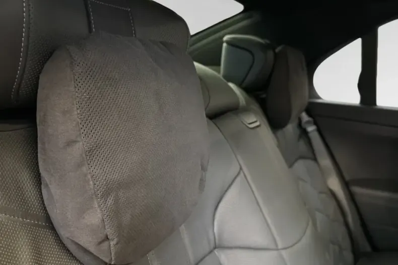 BMW 750 (Seria 7) din 2024 cu 39.072 km - oferta BMW184724 - foto 16