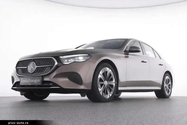 Mercedes-Benz E 300 (Clasa E) din 2025 cu 8.074 km - oferta MER184726 - foto 2