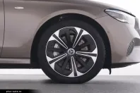 Mercedes-Benz E 300 (Clasa E) din 2025 cu 8.074 km - oferta MER184726 - foto 13