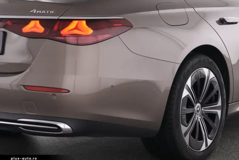 Mercedes-Benz E 300 (Clasa E) din 2025 cu 8.074 km - oferta MER184726 - foto 15