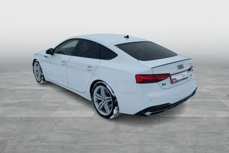 Audi A5 din 2023 cu 41.602 km - oferta AUD184727 - foto 3