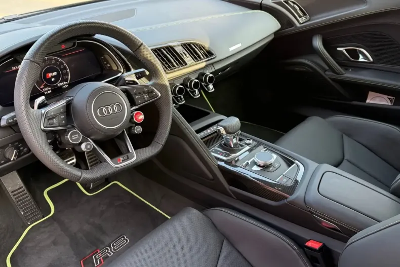 Audi R8 din 2023 cu 1.350 km - oferta AUD184739 - foto 11