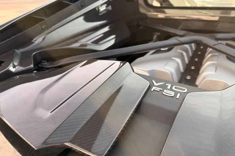 Audi R8 din 2023 cu 1.350 km - oferta AUD184739 - foto 16