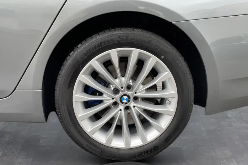 BMW 530 (Seria 5) din 2022 cu 35.442 km - oferta BMW184742 - foto 11