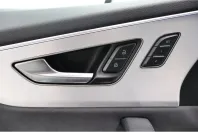 Audi Q8 din 2024 cu 16.884 km - oferta AUD184750 - foto 24