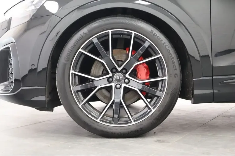 Audi Q8 din 2024 cu 16.884 km - oferta AUD184750 - foto 36