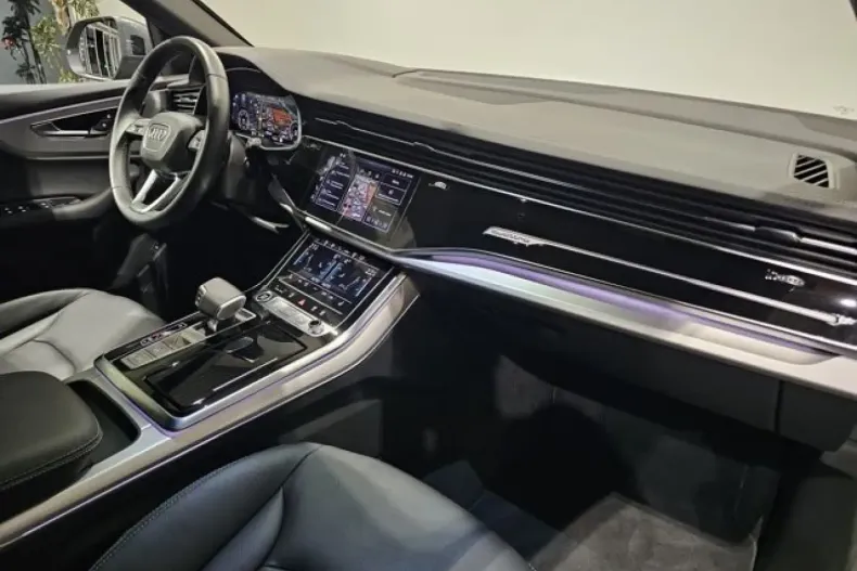 Audi Q8 din 2025 cu 15.911 km - oferta AUD184753 - foto 18