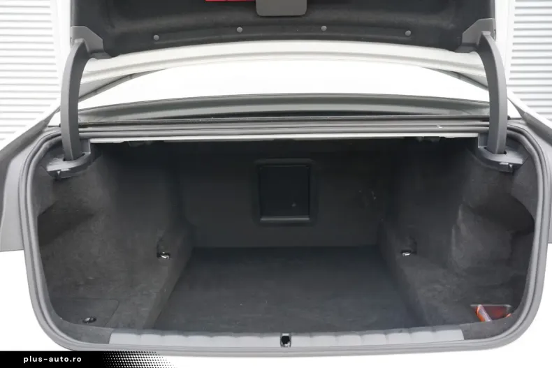 BMW 740 (Seria 7) din 2024 cu 26.000 km - oferta BMW184755 - foto 12