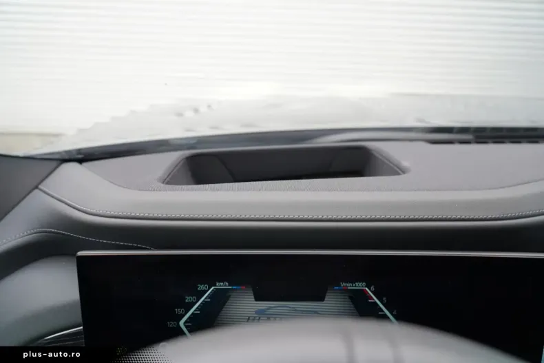 BMW 740 (Seria 7) din 2024 cu 25.000 km - oferta BMW184757 - foto 10