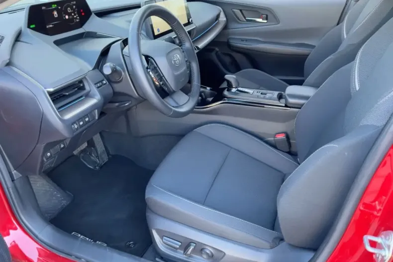 Toyota Prius din 2023 cu 21.744 km - oferta TOY184762 - foto 2