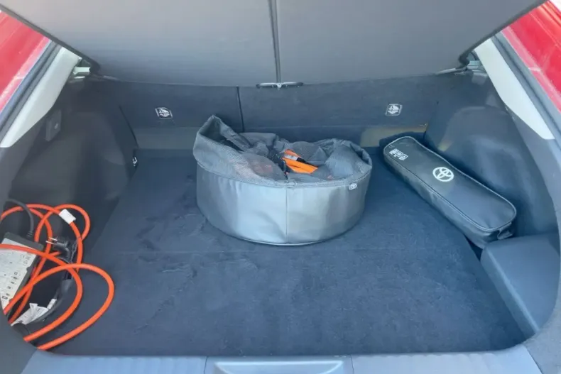 Toyota Prius din 2023 cu 21.744 km - oferta TOY184762 - foto 8