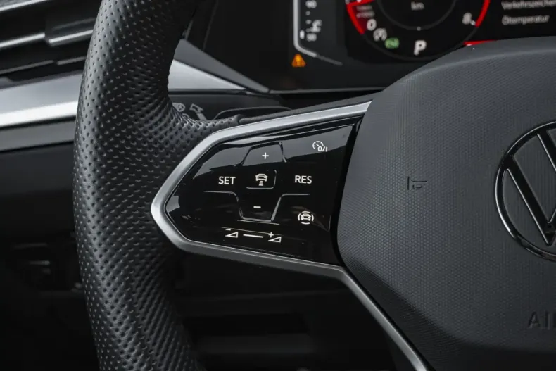 Volkswagen Arteon din 2022 cu 41.472 km - oferta VOL184763 - foto 14