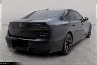 BMW 740 (Seria 7) din 2024 cu 20.304 km - oferta BMW184768 - foto 3