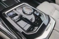 BMW 740 (Seria 7) din 2024 cu 20.304 km - oferta BMW184768 - foto 8