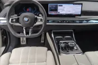 BMW 740 (Seria 7) din 2024 cu 20.304 km - oferta BMW184768 - foto 13